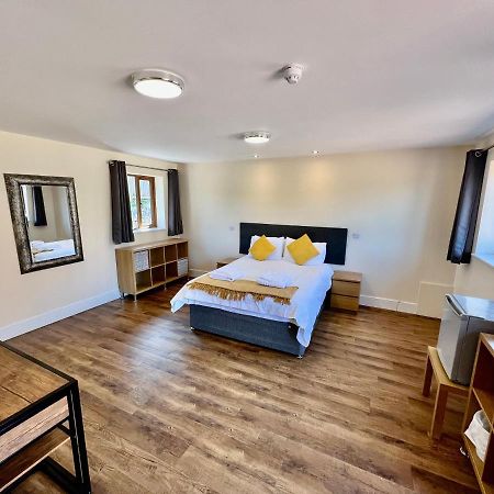Lillypool Farm Hotell Shipham Exteriör bild