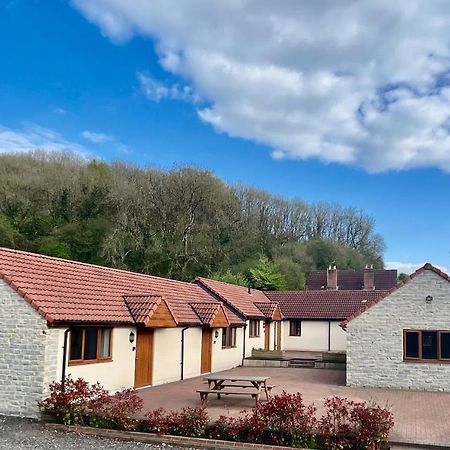 Lillypool Farm Hotell Shipham Exteriör bild