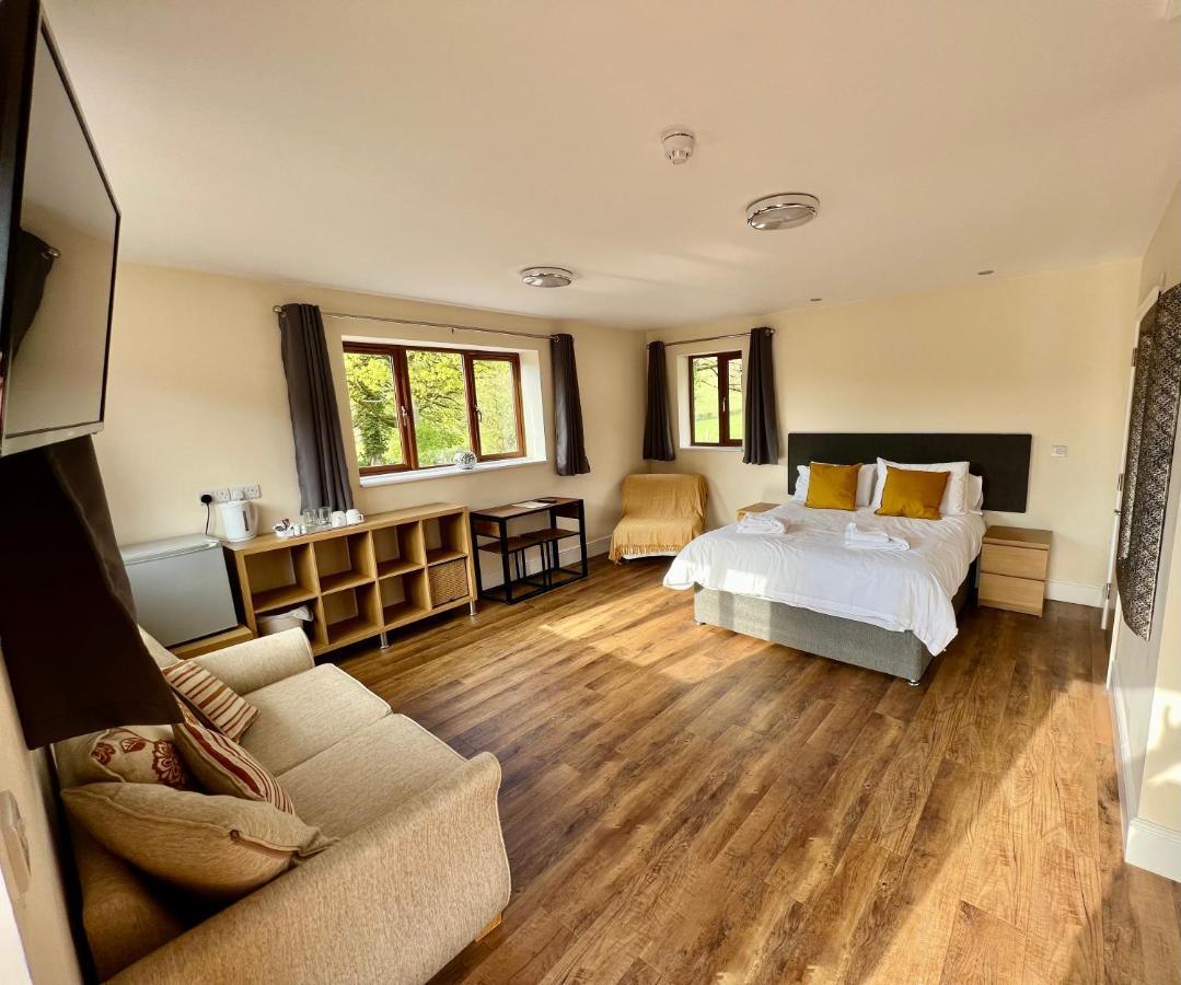 Lillypool Farm Hotell Shipham Exteriör bild
