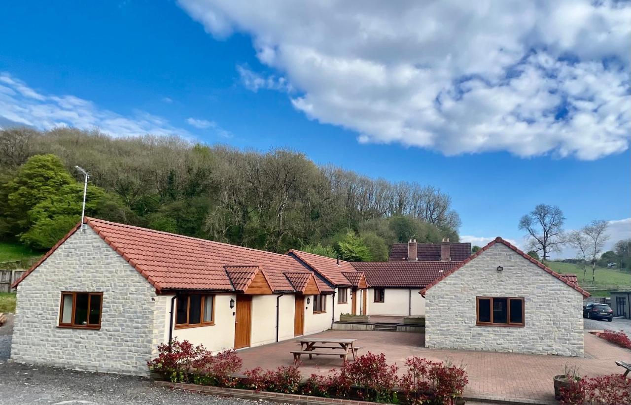 Lillypool Farm Hotell Shipham Exteriör bild